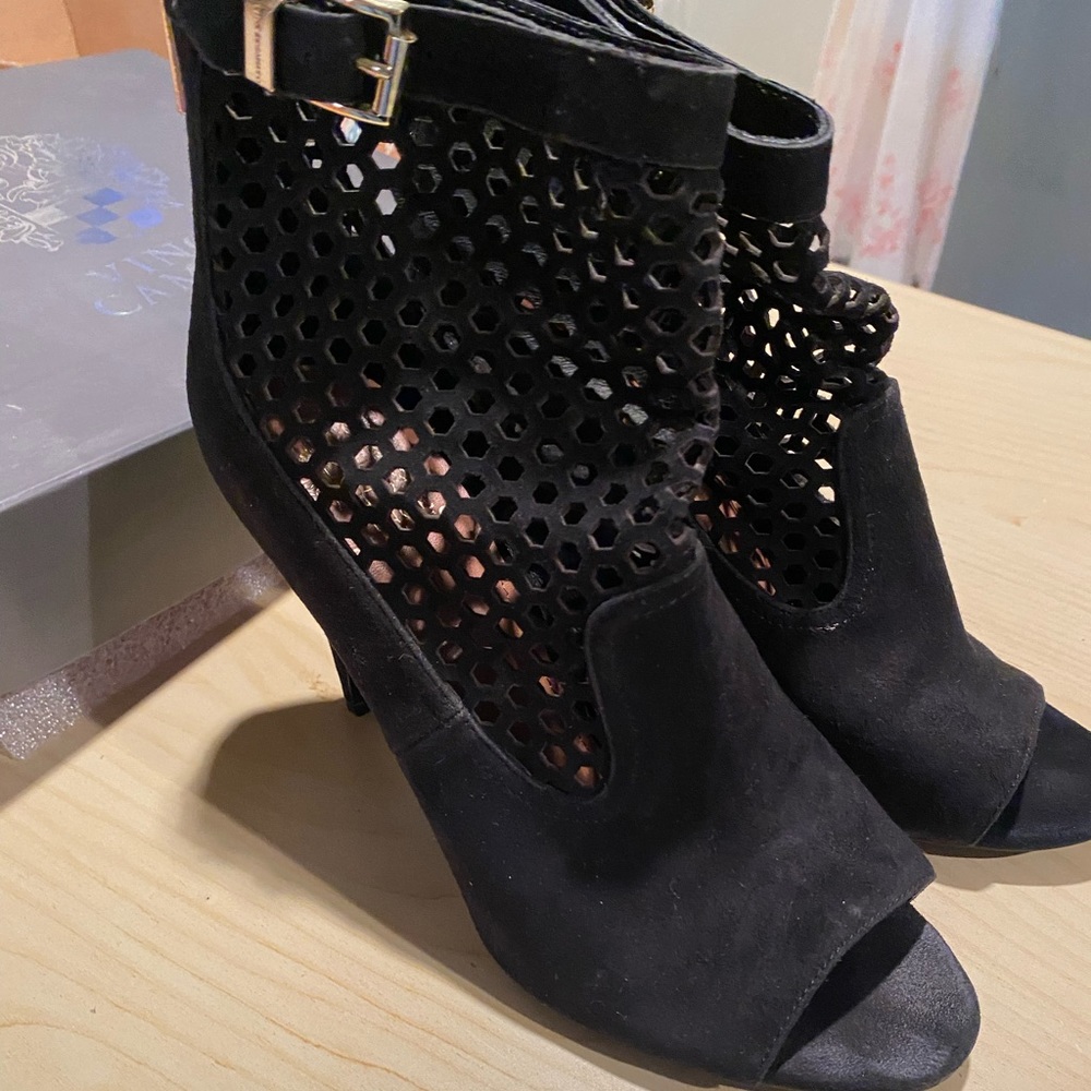 Vince Camuto Black suede peep toe booties